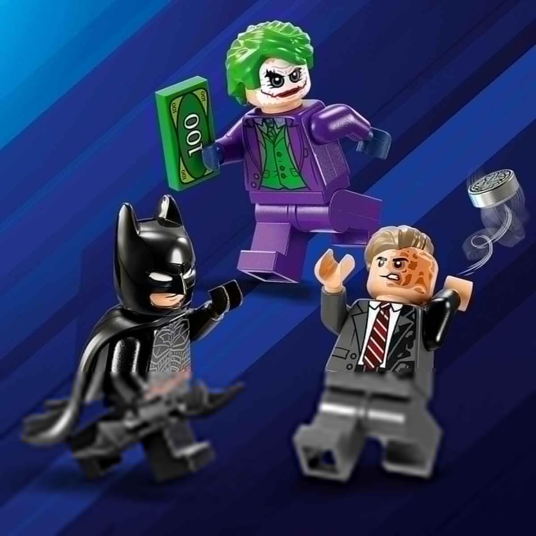 LEGO DC Batman: Batman Tumbler vs. Two-Face & The Joker - Superhero Toy with Batmobile Car - Playset with Mini Figures - Gift for Boys and Girls from 8 Years 76303