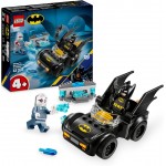 LEGO DC Batman: Batman & Batmobil vs. Mr. Freeze - Superhelden Auto Spielzeug mit 2 Minifiguren - Eisshooter mit Elementen zum Abfeuern - Geschenk für Jungen und Mädchen ab 4 Jahren 76301