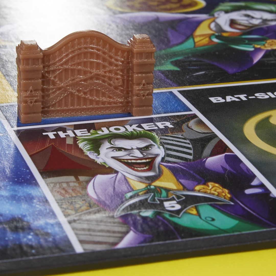 Monopoly Batman Edition Brettspiel | 2 bis 4 Spieler | Familienstrategiespiele für Kinder und Erwachsene Set | Alter 8+